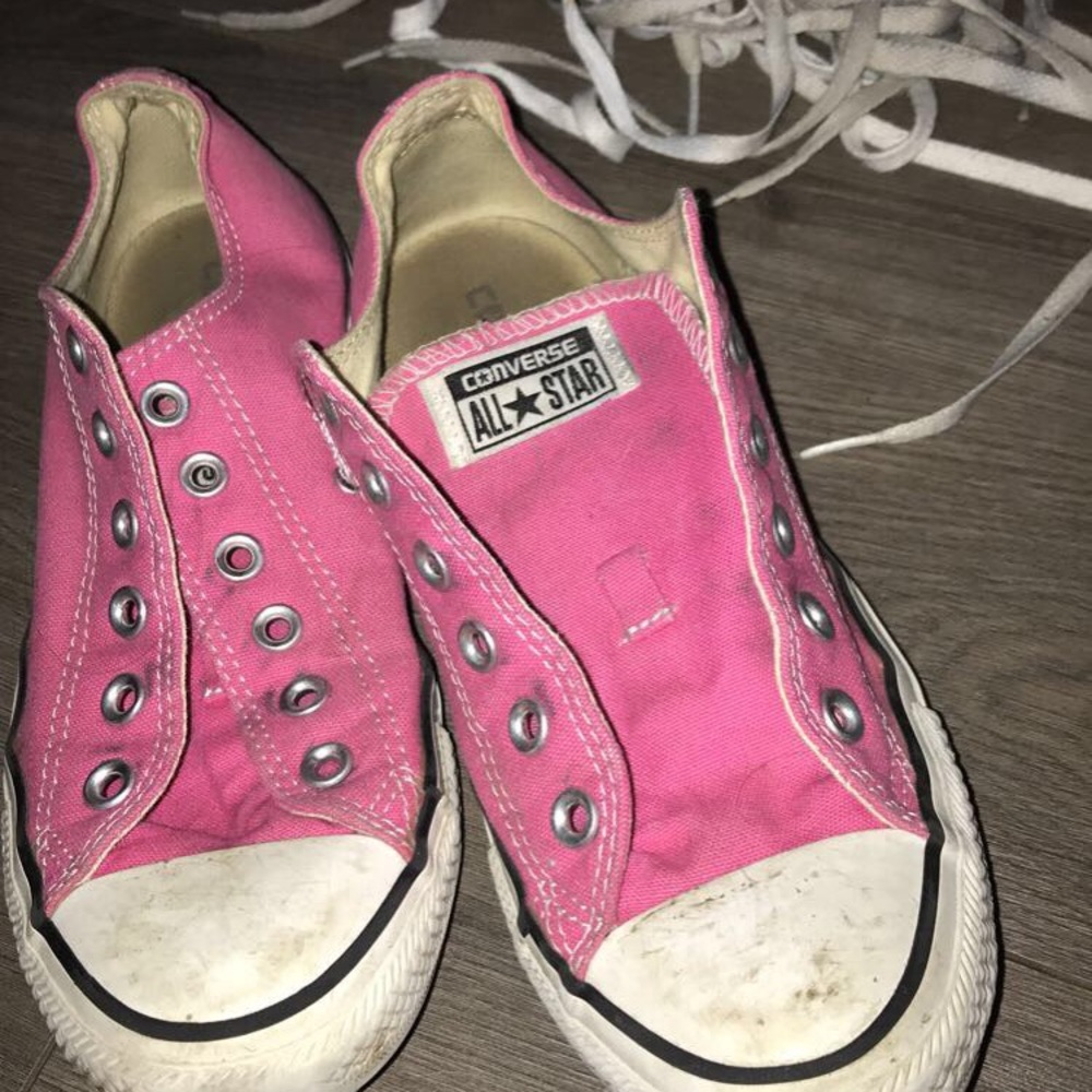 Pink converse
